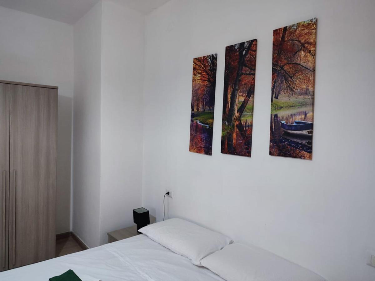 Rooms for rent 67 Sassari Eksteriør bilde
