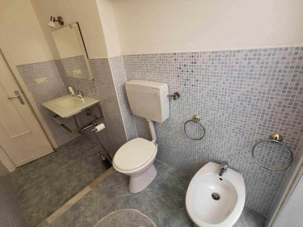 Rooms for rent 67 Sassari Eksteriør bilde